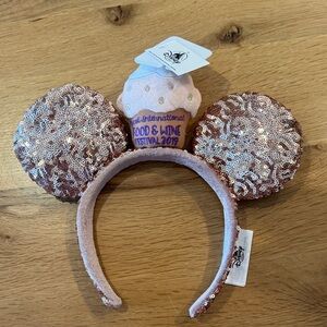 Disney Rose Gold Sequin Ears with Cupcake